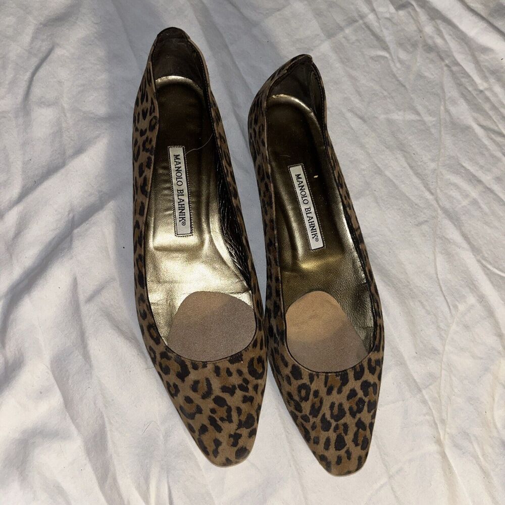 MANOLO BLAHNIK Leopard Suede Flats Classic‎ Ballet Size 40